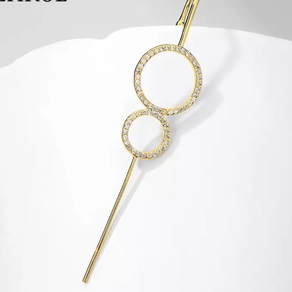 Gold available ! Zirconia Ear pins - Picture 2 of 2